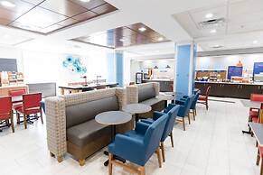 Holiday Inn Express & Suites Knoxville-Farragut by IHG