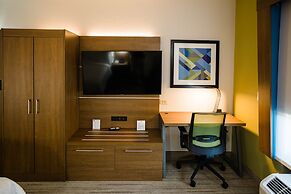 Holiday Inn Express & Suites Knoxville-Farragut by IHG