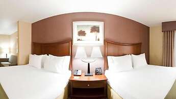 Holiday Inn Express & Suites Willows by IHG