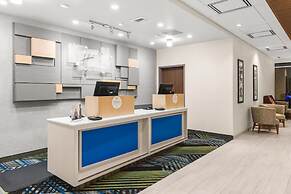 Holiday Inn Express & Suites Willows by IHG