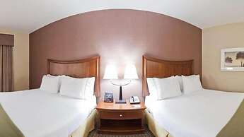 Holiday Inn Express & Suites Willows by IHG