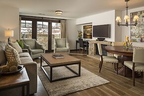 Madeline Hotel & Residences, Auberge Resorts Collection