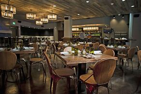 Madeline Hotel & Residences, Auberge Resorts Collection