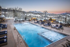 Madeline Hotel & Residences, Auberge Resorts Collection