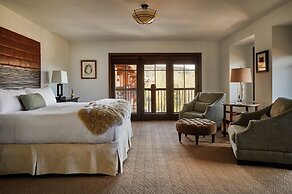 Madeline Hotel & Residences, Auberge Resorts Collection