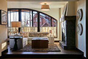 Madeline Hotel & Residences, Auberge Resorts Collection