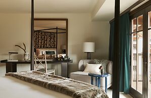 Madeline Hotel & Residences, Auberge Resorts Collection