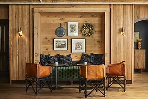 Madeline Hotel & Residences, Auberge Resorts Collection