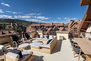 Madeline Hotel & Residences, Auberge Resorts Collection