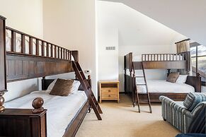 Madeline Hotel & Residences, Auberge Resorts Collection