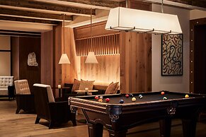 Madeline Hotel & Residences, Auberge Resorts Collection