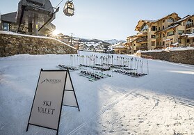 Madeline Hotel & Residences, Auberge Resorts Collection