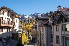 Madeline Hotel & Residences, Auberge Resorts Collection