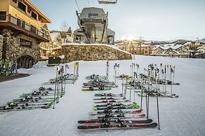 Madeline Hotel & Residences, Auberge Resorts Collection