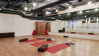 Madeline Hotel & Residences, Auberge Resorts Collection