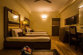 The Sun Court Hotel Yatri