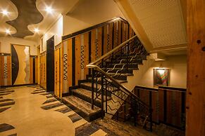 The Sun Court Hotel Yatri