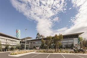 Mantra Hobart Airport