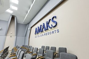 Amaks Congress Hotel