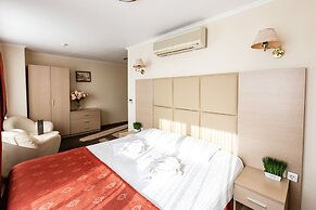 Amaks Congress Hotel