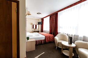 Amaks Congress Hotel