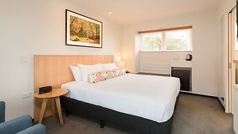 Heartland Hotel Glacier Country