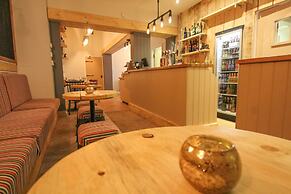 Scarborough Travel and Holiday Lodge