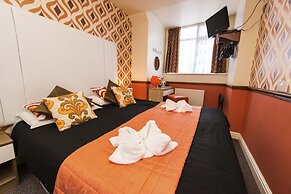 Scarborough Travel and Holiday Lodge