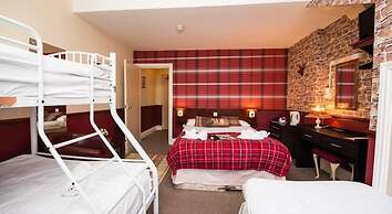Scarborough Travel and Holiday Lodge