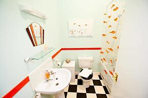 Scarborough Travel and Holiday Lodge