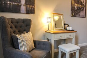 Scarborough Travel and Holiday Lodge