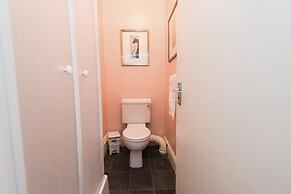 Scarborough Travel and Holiday Lodge