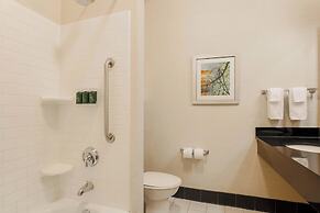 Fairfield Inn & Suites by Marriott Tampa Fairgrounds/Casino