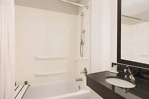 Fairfield Inn & Suites by Marriott Tampa Fairgrounds/Casino