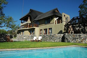 Epacha Game Lodge & Spa