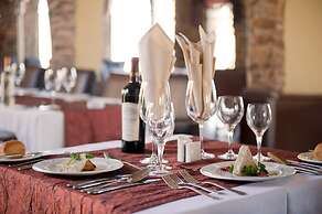 Le Mirage Resort and Spa