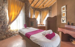 Le Mirage Resort and Spa