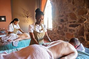 Le Mirage Resort and Spa