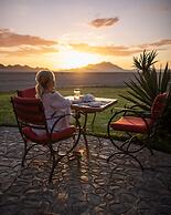 Le Mirage Resort and Spa