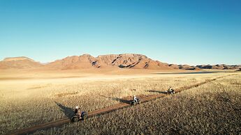 Le Mirage Resort and Spa