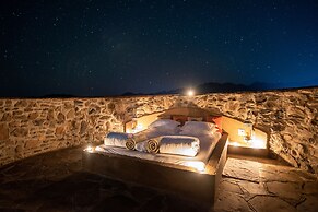 Le Mirage Resort and Spa