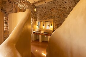 Le Mirage Resort and Spa