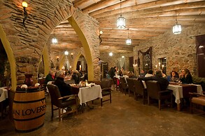 Le Mirage Resort and Spa