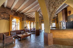 Le Mirage Resort and Spa