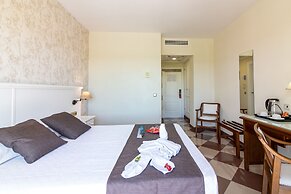 Hotel Avenida Tropical