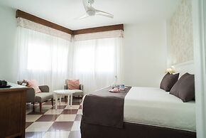 Hotel Avenida Tropical