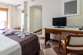 Hotel Avenida Tropical