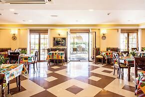 Hotel Avenida Tropical