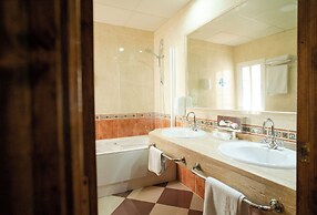 Hotel Avenida Tropical