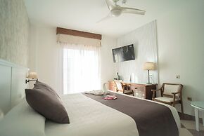 Hotel Avenida Tropical